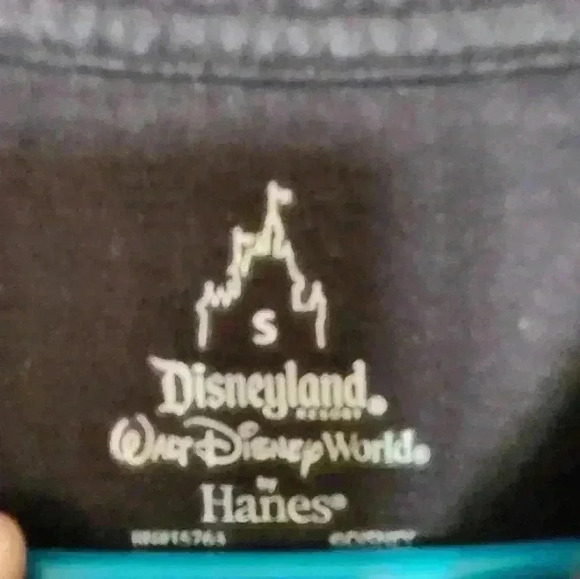 Disney mickey mouse tee size small - Picture 2 of 3